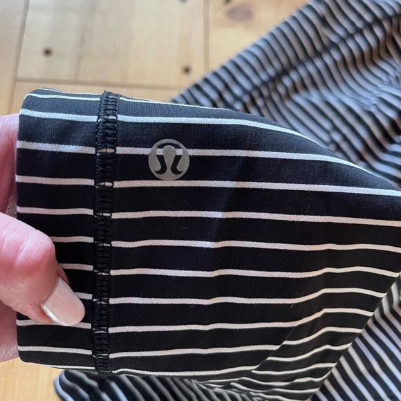 Lululemon speed tight legging - Picture 6 of 11